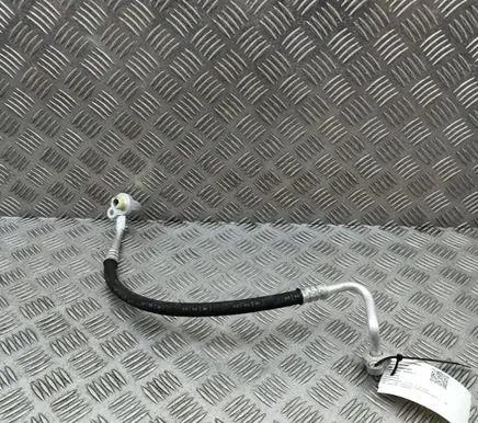Volvo XC40 Air conditioning (A/C) pipe/hose 31694881 8888767755