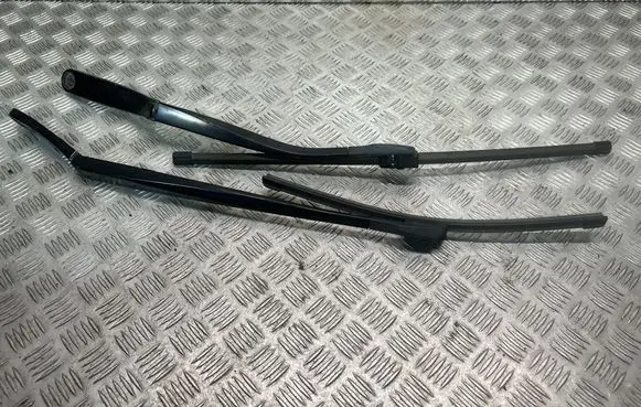 BMW 5 F10 F11 Headlight wiper blade set 7182459 7203156