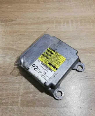 Toyota Corolla Verso AR10 Airbag control unit/module 891700F042 213819108