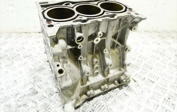 Volkswagen Golf Cross Engine block DKR