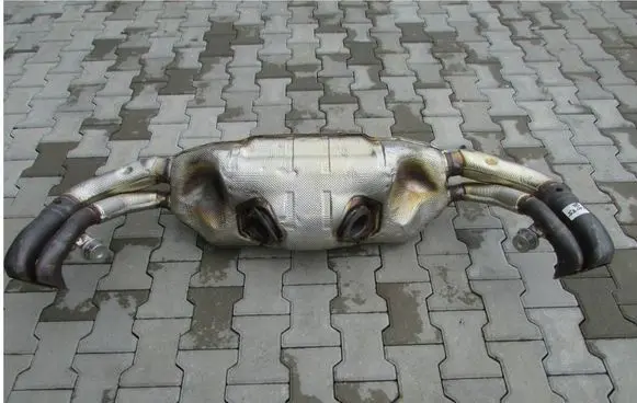 Audi R8 4S Rear muffler/silencer tail pipe 4S0251609B