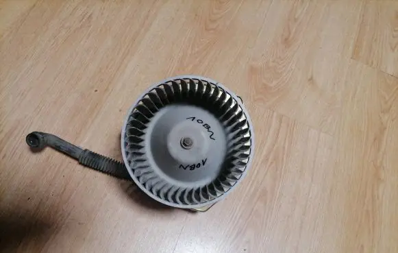 Nissan Prairie Heater fan/blower 4755030352