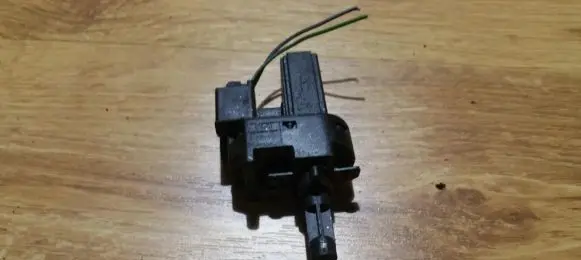 Ford Focus C-MAX Brake pedal sensor switch 4m5t7c534aa 4m5t-7c534-aa