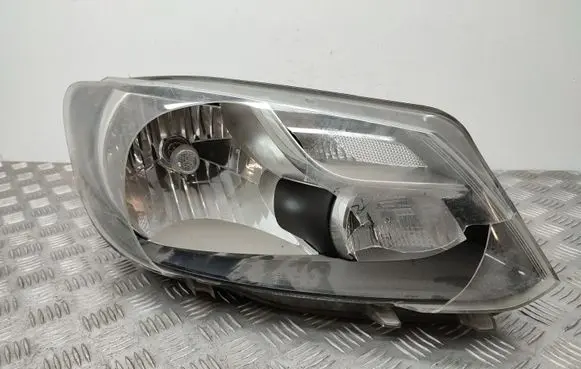 Volkswagen Caddy Headlight/headlamp
