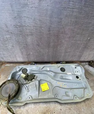 Volkswagen Golf IV Front door window regulator with motor 