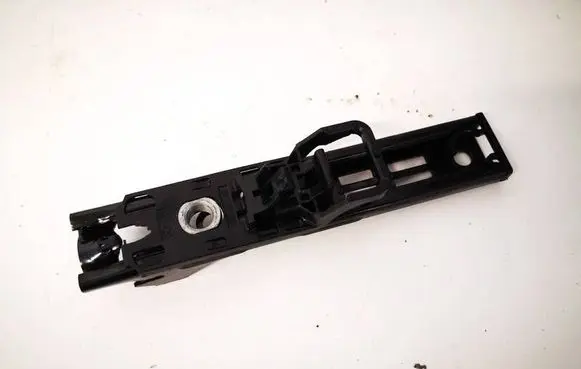 Audi Q4 e-tron Seat belt adjustment rail 565857819A