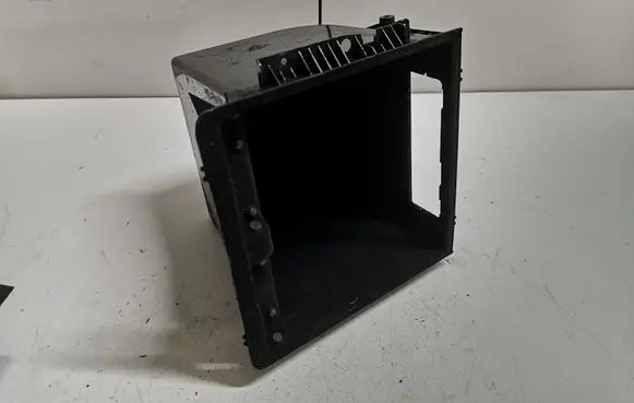 Land Rover Range Rover Velar Glove box central console J8A2045J86A
