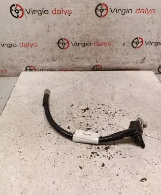 Positive cable (battery)