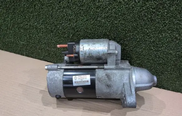 Renault Koleos II Starter motor 233001791R M001TF0871ZE