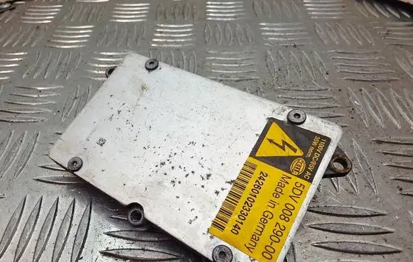 Audi A8 S8 D3 4E Headlight ballast module Xenon 5DV00829000