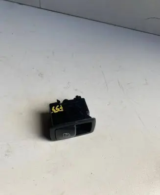 Mercedes-Benz A W169 Electric window control switch A2518200510 03128150 67930