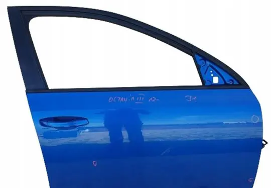 Skoda Octavia Mk3 (5E) Rear door