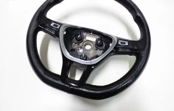 Volkswagen Jetta VI Steering wheel trim 5C0419091DT 62128017B