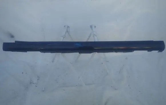 Toyota Avensis T250 Sill 7585105010