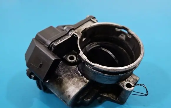 Audi A3 S3 8P Throttle body valve 03G128063A IMPRK1589794