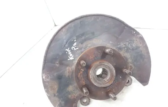 Honda CR-V Front wheel hub spindle knuckle