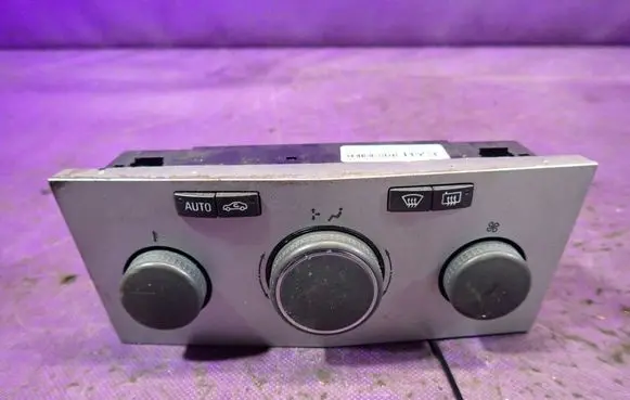 Opel Astra H Climate control unit 13274233