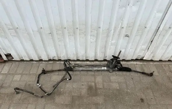 Volvo V60 Steering rack 31387089