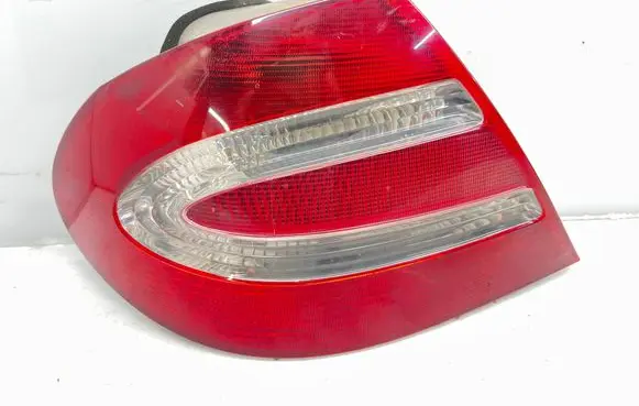 Mercedes-Benz CLK A209 C209 Rear/tail lights A2098200164