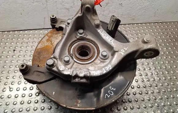 Opel Antara Front wheel hub spindle knuckle S25056279