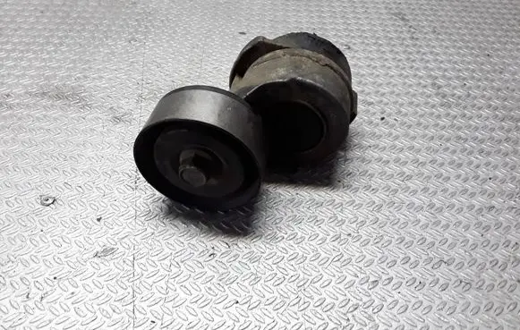 KIA Sorento Generator/alternator belt tensioner 252814A000