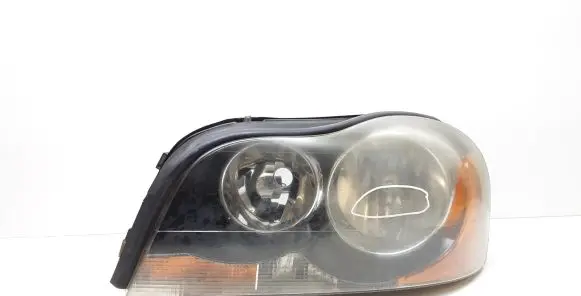 Volvo XC90 Headlight/headlamp 8620571 89007589
