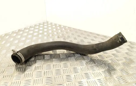 Citroen DS7 Crossback Intercooler hose/pipe 9820100680
