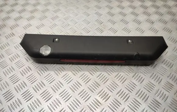 Iveco Daily 6th gen Third/center stoplight 465609999 465619999 5801557593