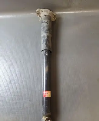Volkswagen PASSAT B8 Rear shock absorber/damper
