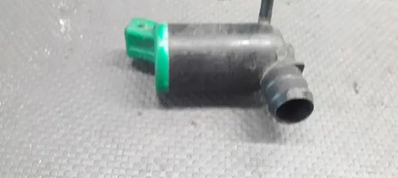 Nissan Micra Windscreen/windshield washer pump
