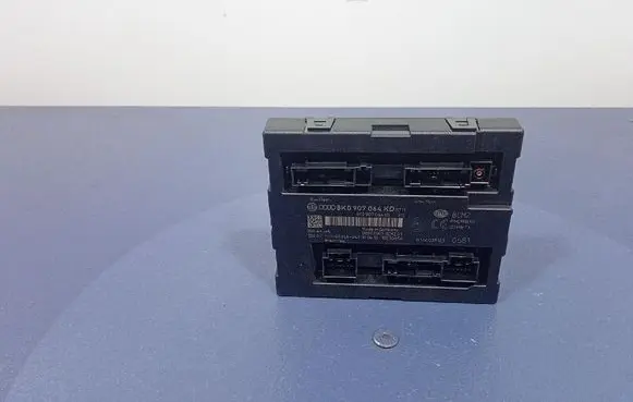 Audi A4 S4 B9 Comfort/convenience module 8K0907064KD