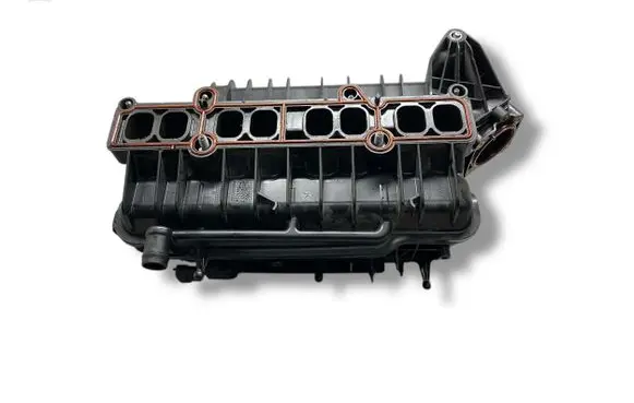 Ford Kuga II Intake manifold DS7G9L440BE 831305