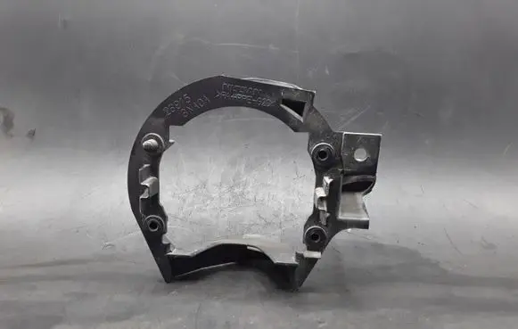 Nissan Leaf I (ZE0) Fog light bracket 269153NA0A 26915