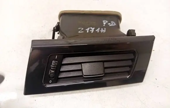 BMW 5 E60 E61 Dash center air vent grill 6949303 14121810