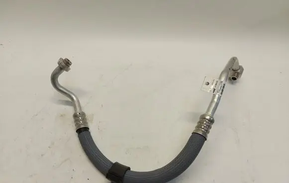 Opel Grandland X Air conditioning (A/C) pipe/hose 9845777480JLK01