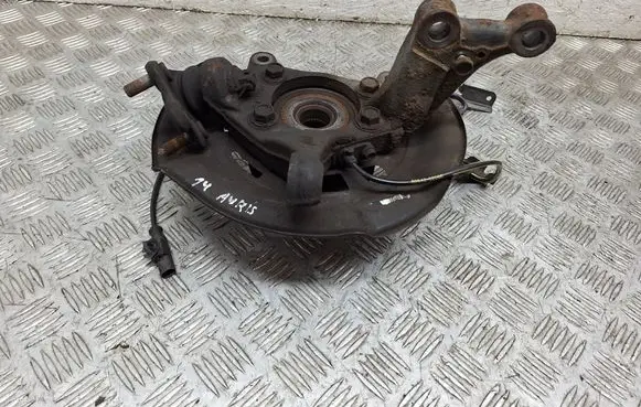 Toyota Auris 150 Front wheel hub 8954202060 4778102150 4321102170