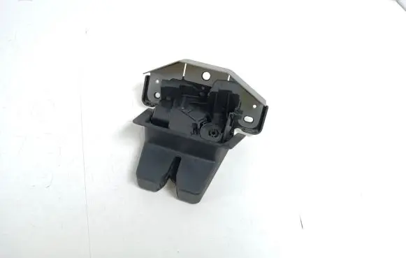 Volvo S90, V90 Loading door lock 31349975