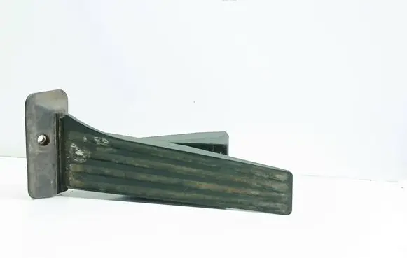 BMW 5 F10 F11 Accelerator throttle pedal 6858575 25916010 1804120561A