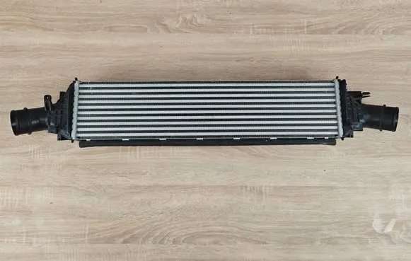Audi A7 S7 4G Intercooler radiator 4G0145805L