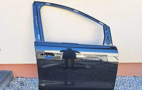 Volkswagen Sharan Front door 7H0831312J