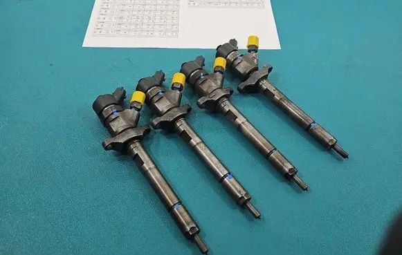 Peugeot Partner Fuel injectors set 0445110239 IMPRK1569208