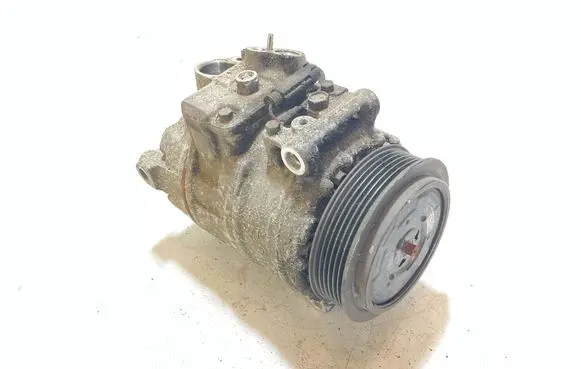 Mercedes-Benz C W203 Air conditioning (A/C) compressor (pump) A0002309011 4152