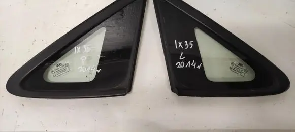 Hyundai ix35 Rear side window
