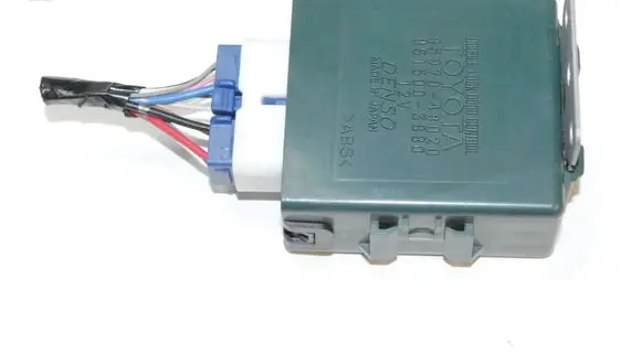 Lexus RX 330 - 350 - 400H Other devices 8597048020