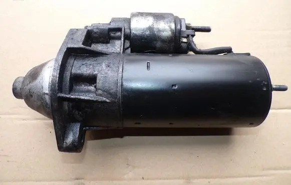 Audi A4 S4 B5 8D Starter motor 220037EBS