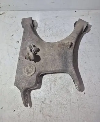 BMW 5 E39 Rear upper control arm/wishbone 1091486