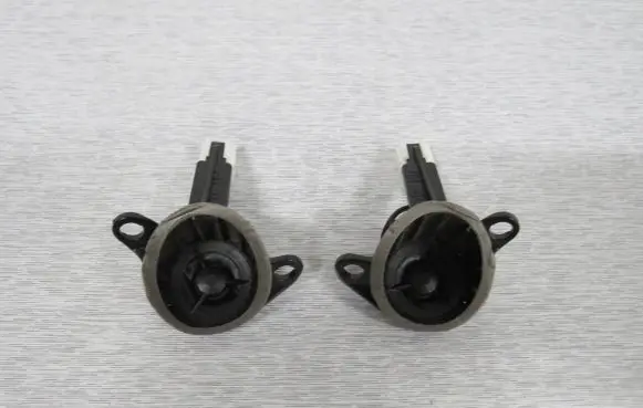 KIA Sportage Front door high frequency speaker