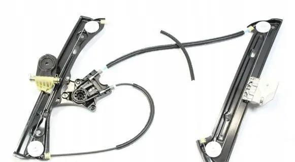 BMW 4 F32 F33 Front door window regulator with motor 7352747