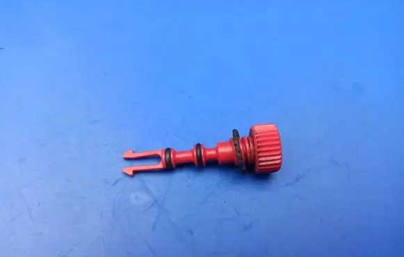 Mercedes-Benz E W211 Engine coolant pipe/hose