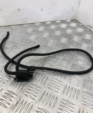 BMW 4 F32 F33 Turbo solenoid valve 70231800 7810831 13T334